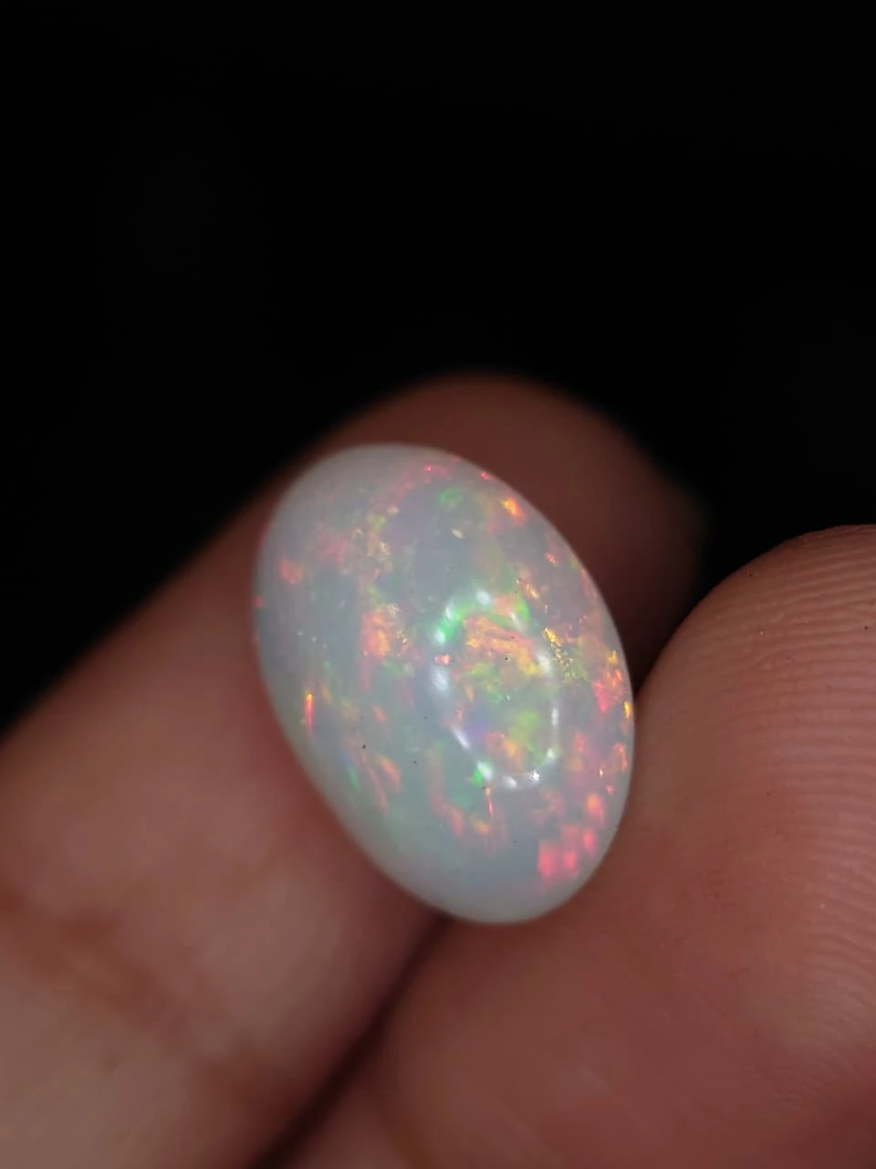 5.9ct Natural White Ethiopian Opal — view 5